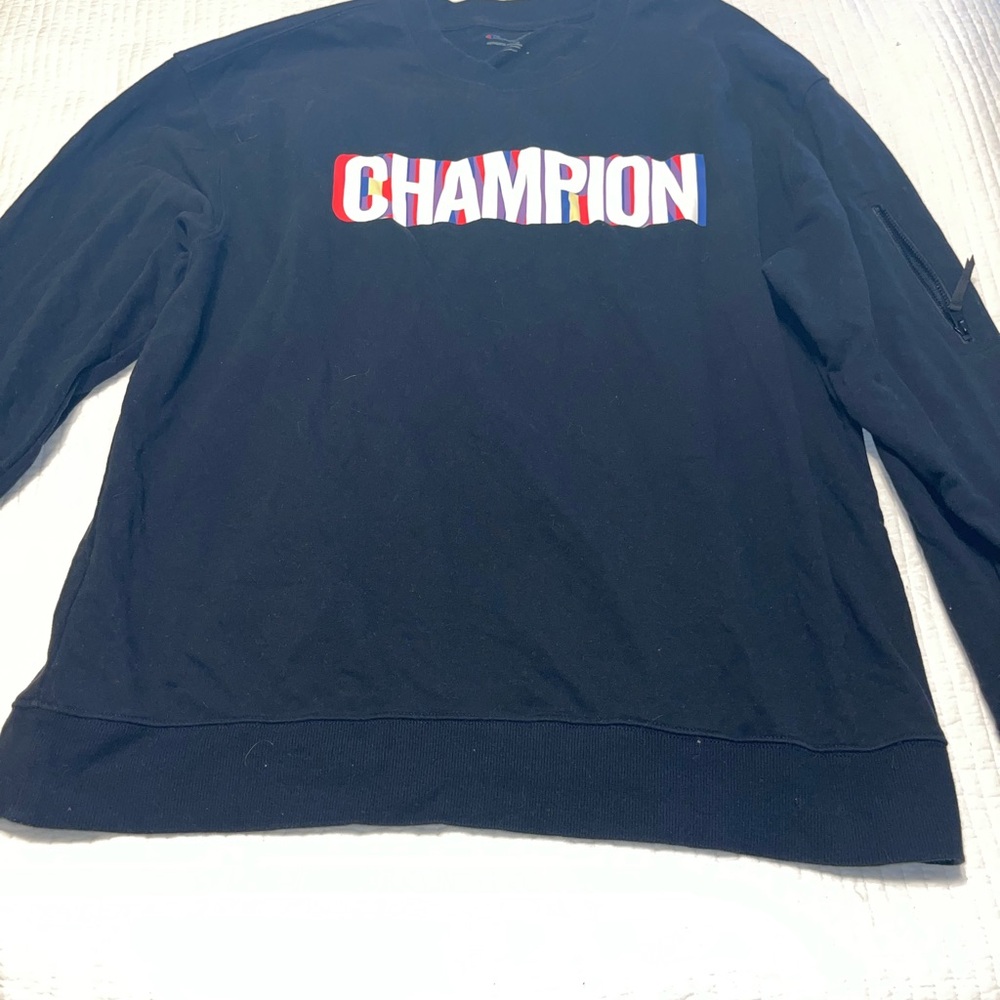 Champion Men's Black Crewneck Sweater